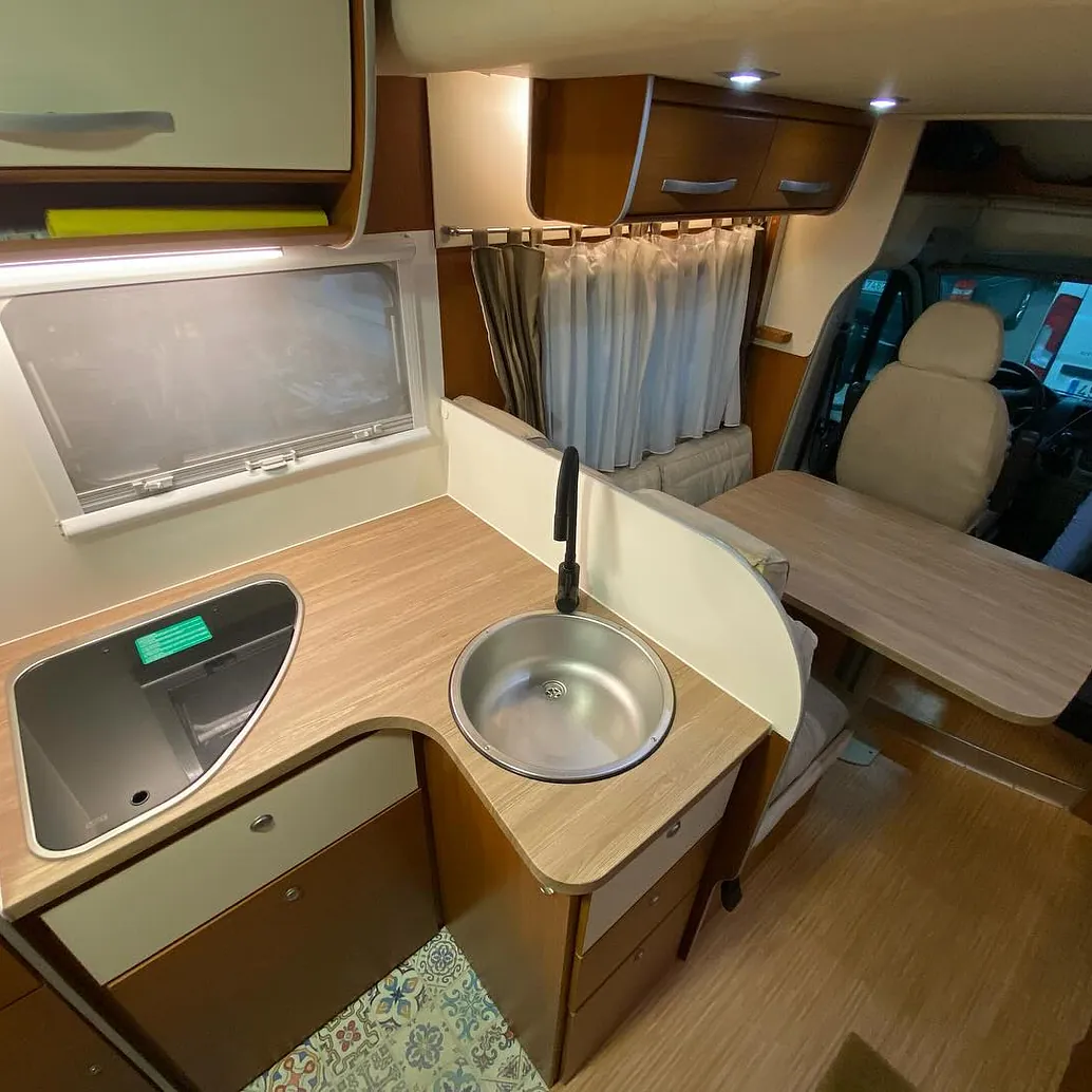 Ohana Vans camper